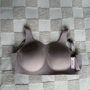 Victoria’s Secret Featherweight Max High-Impact Sports Bra – Taupe (NWT)